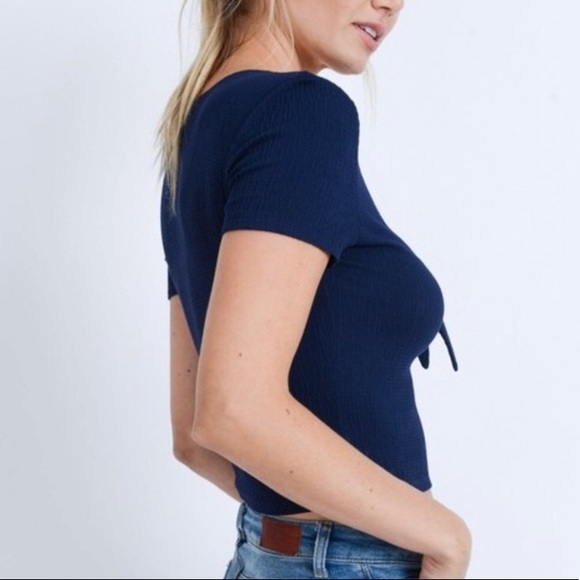 💖Navy Tie Crop Top💖 - Picture 3 of 6